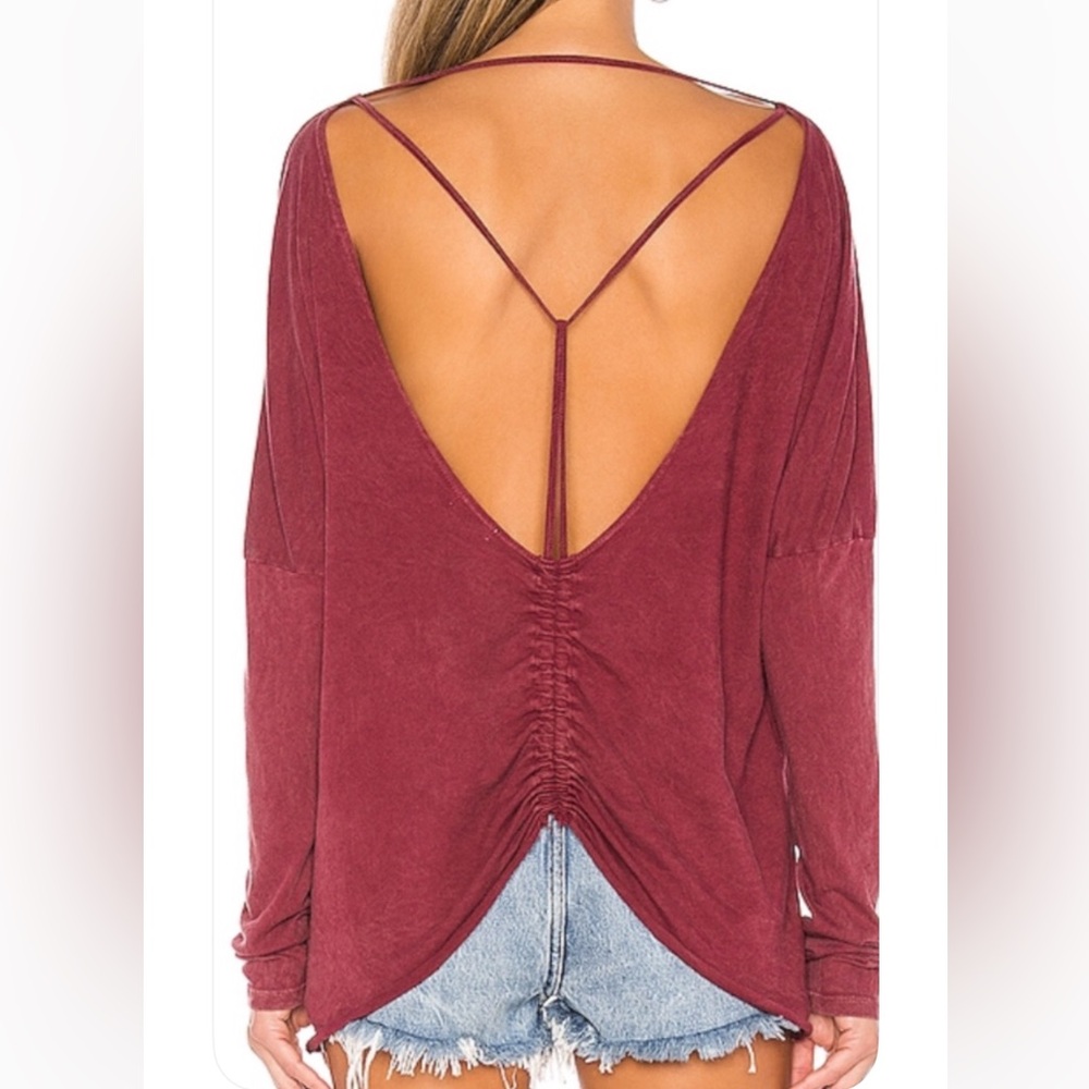 NWT REVOLVE LA MADE RAINA OPEN BACK LONG SLEEVE TOP IN PINOT NOIR SZ XS